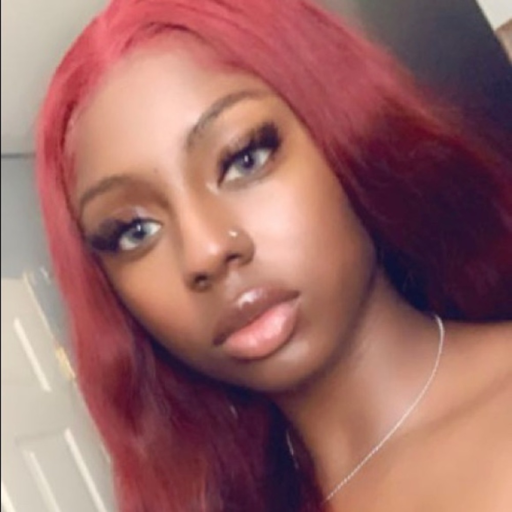 Meet your Posher, Destiny